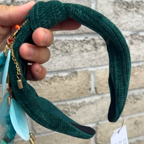 Brand new headband - Picture 3 of 8